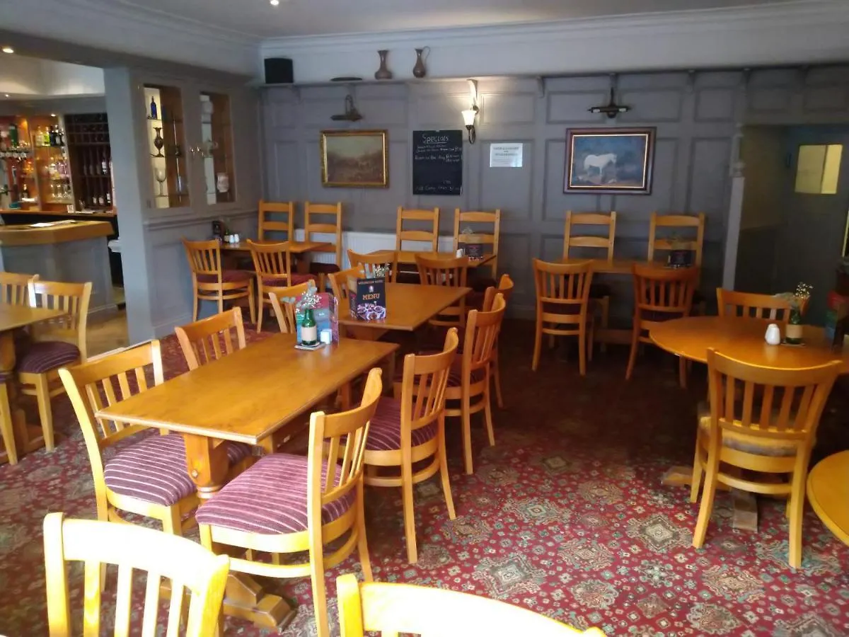 The Wellington Hotel Howden
